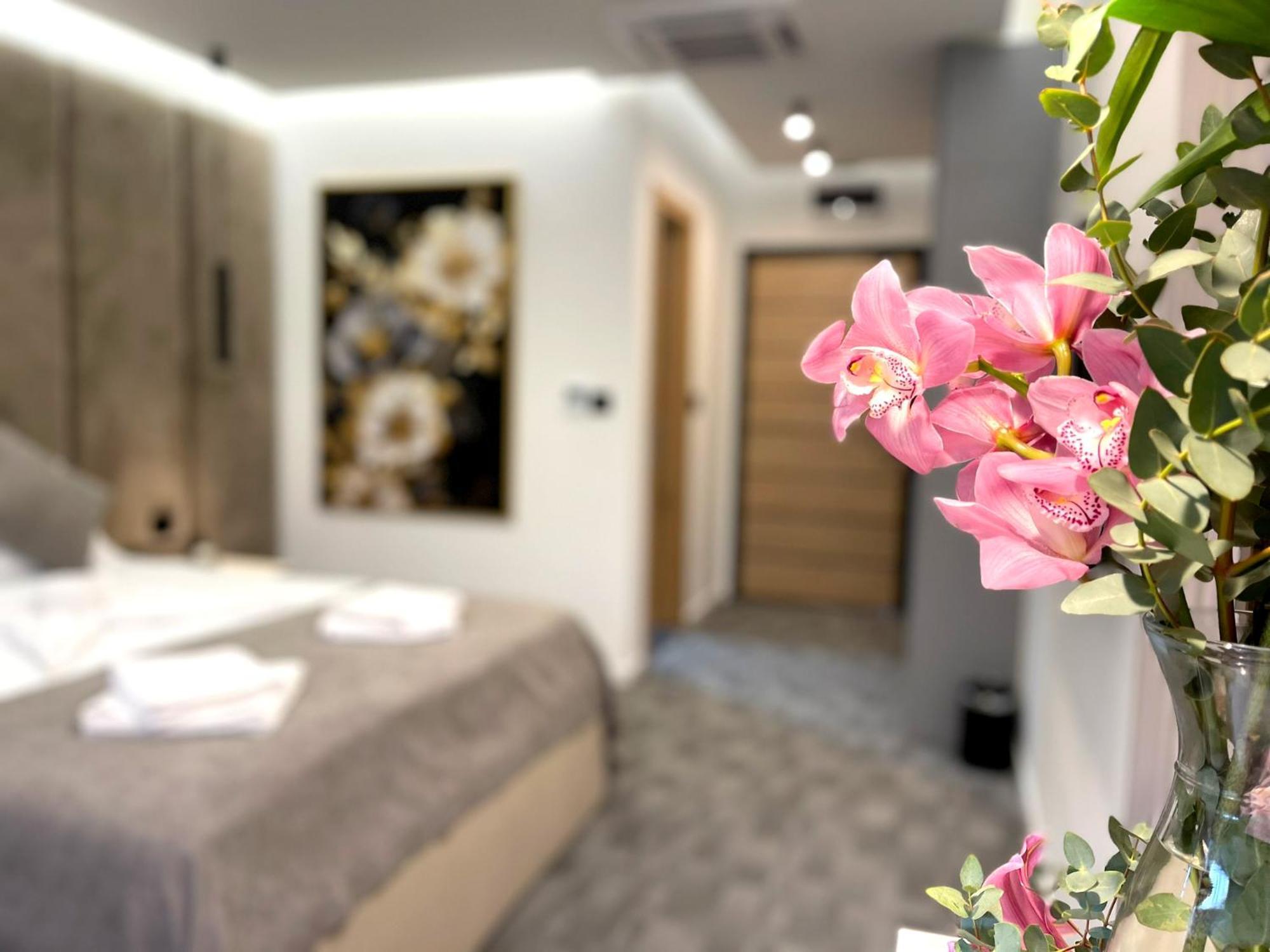 Naselje Starosjedilaca Hotel Npl Code מראה חיצוני תמונה