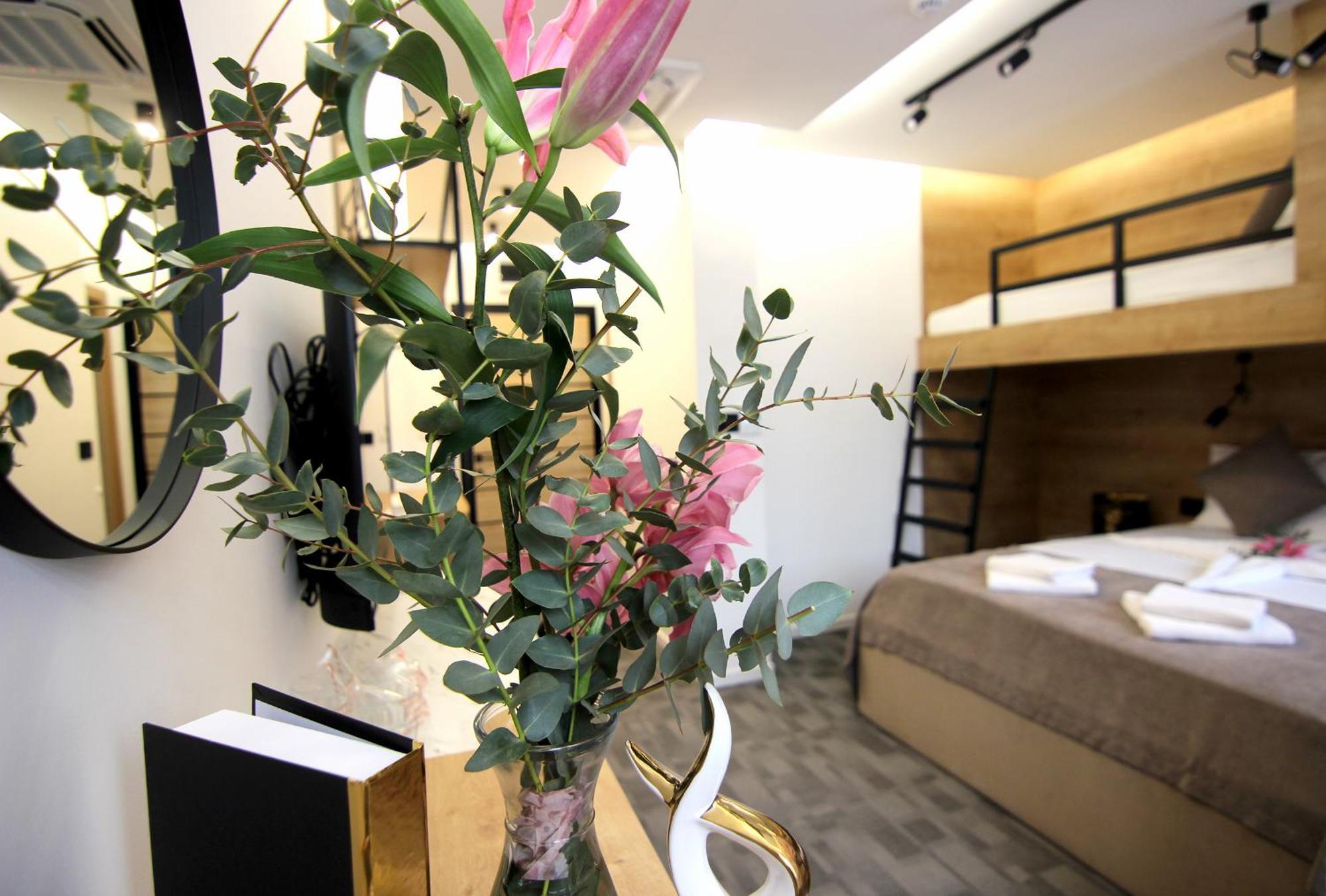 Naselje Starosjedilaca Hotel Npl Code מראה חיצוני תמונה