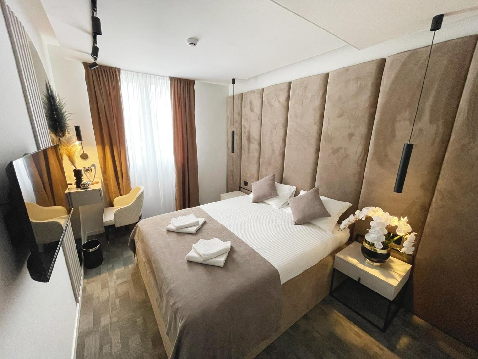 Naselje Starosjedilaca Hotel Npl Code מראה חיצוני תמונה