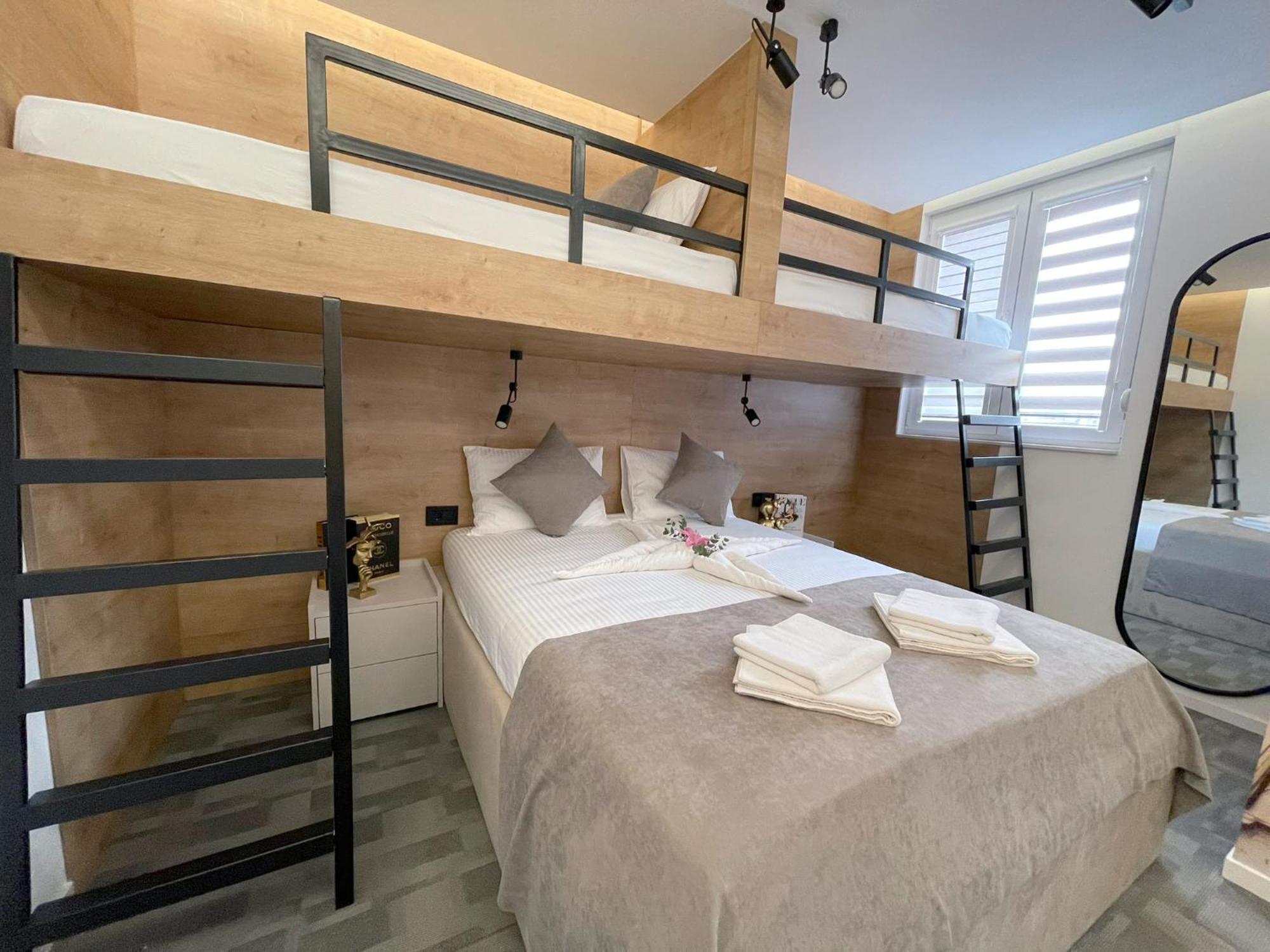 Naselje Starosjedilaca Hotel Npl Code מראה חיצוני תמונה